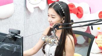 娱乐吃瓜主播真假视频,真假视频背后的真相大揭秘